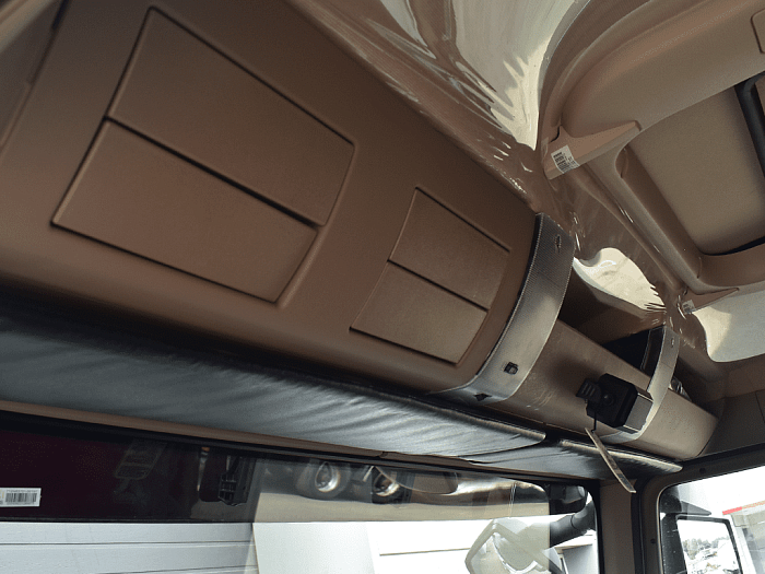 Шторный фургон на шасси Howo T5G